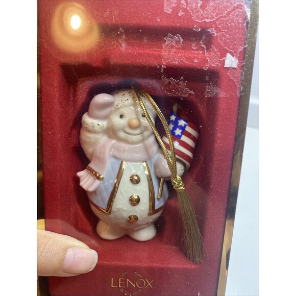 LENOX "Patriotic Snowman" 2003 Porcelain Christmas Ornament With Package - Picture 2 of 11